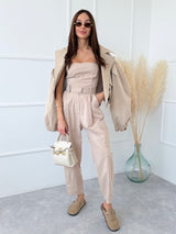 BÉŽOVÝ OVERAL CINDY S OPASKOM