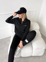 ČIERNE LEGÍNY MOYRA