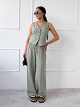 OLIVOVÁ VESTA YASMIN