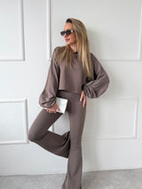 HNEDÁ MIKINA PASSION