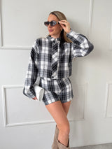 ČIERNA KAROVANÁ BUNDA GEORGIA