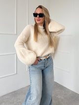 KRÉMOVÝ SVETER LORIA