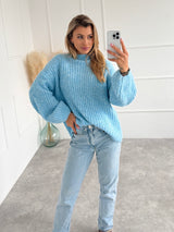 MODRÝ SVETER CARMEN