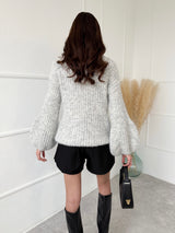 SIVÝ SVETER VELORRA