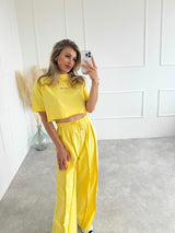 ŽLTÝ CROP TOP AMORA