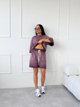 FIALOVÉ TEPLÁKOVÉ ŠORTKY GISELE S KAMIENKAMI