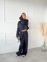 TMAVOSIVÁ MIKINA ELSSI