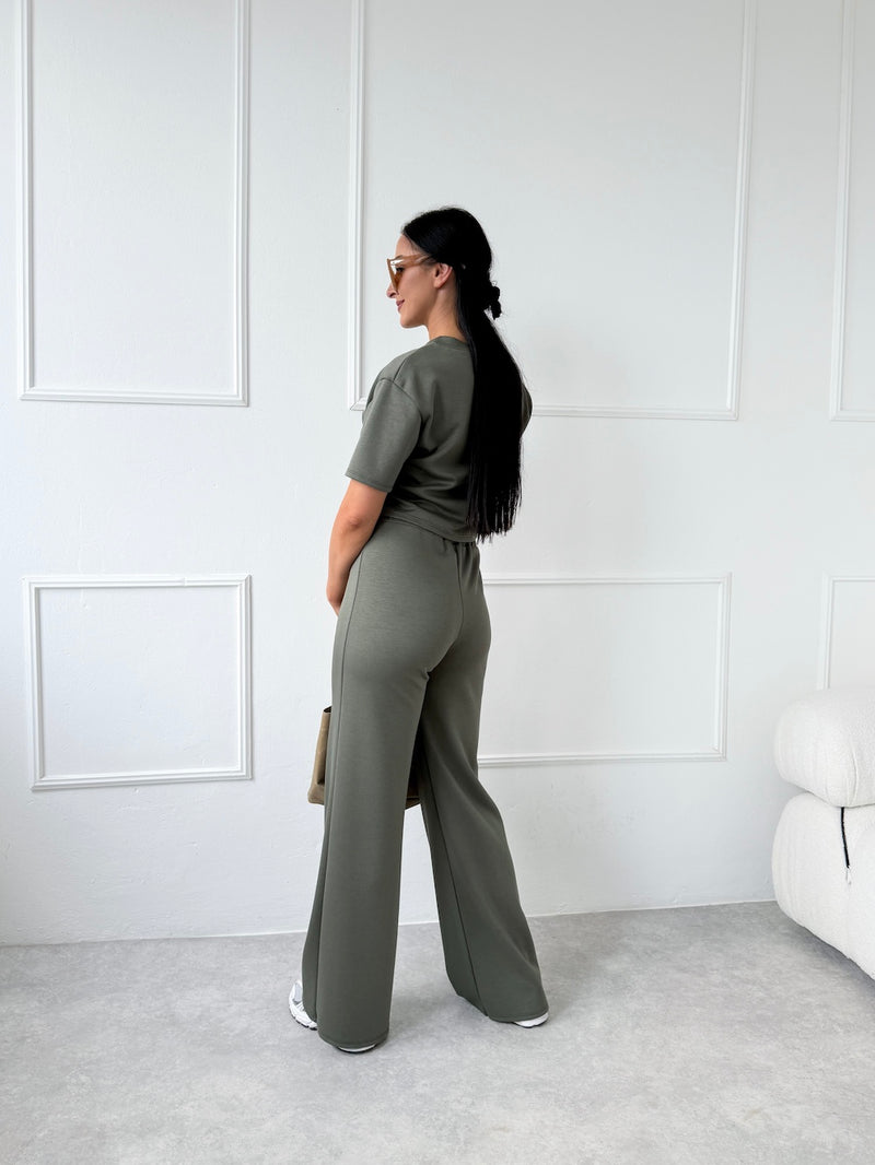 KHAKI CROPTOP AMARIN