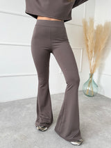 HNEDÉ LEGÍNOVÉ NOHAVICE PASSION