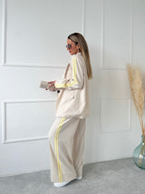 BÉŽOVÉ NOHAVICE ZAMYA