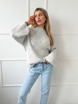SIVÝ SVETER CARMEN