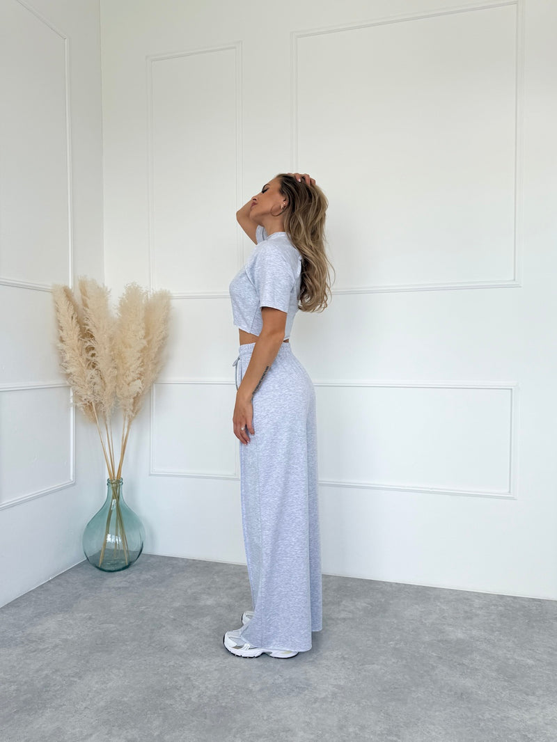 SIVÝ CROP TOP AMORA