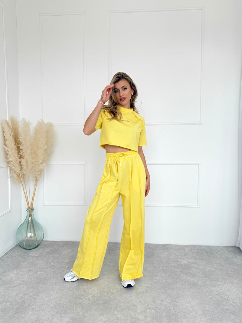 ŽLTÝ CROP TOP AMORA