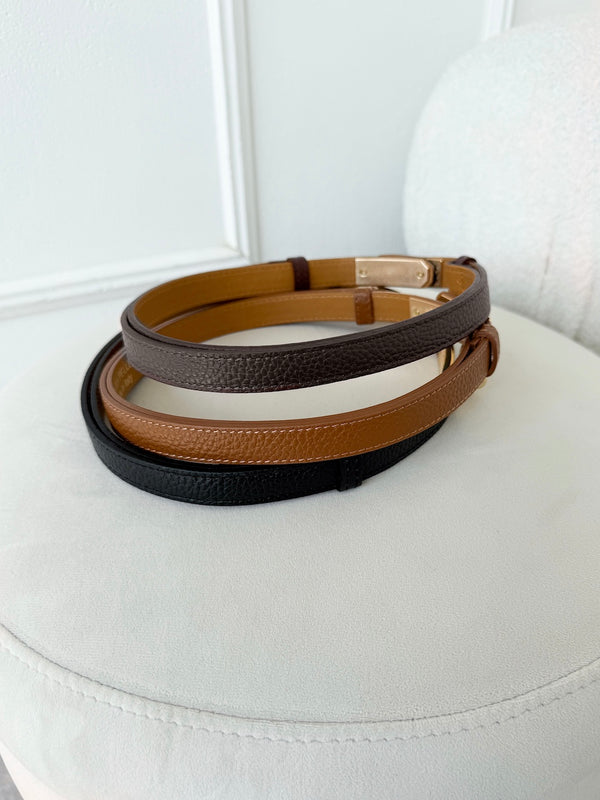 TMAVOHNEDÝ KOŽENÝ RASTÚCI OPASOK