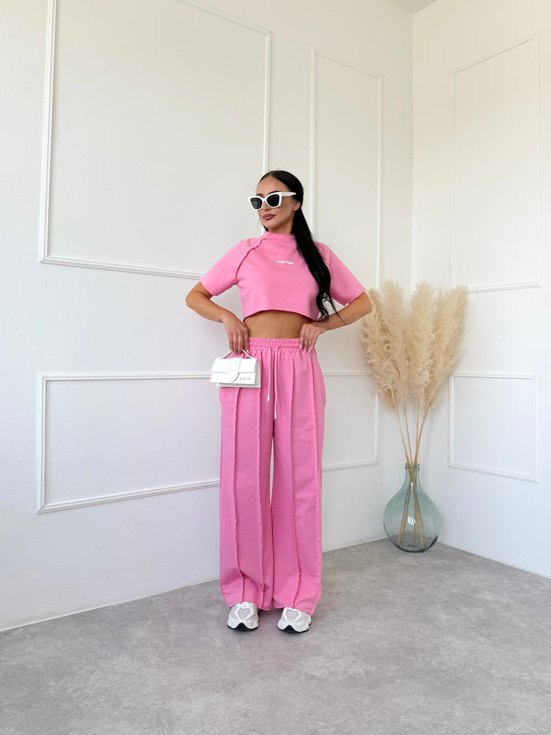 RUŽOVÝ CROP TOP AMORA