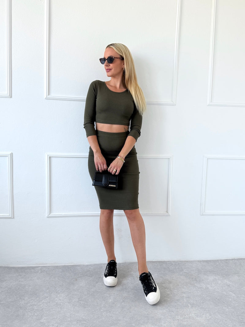 KHAKI REBROVANÝ TOP LERA