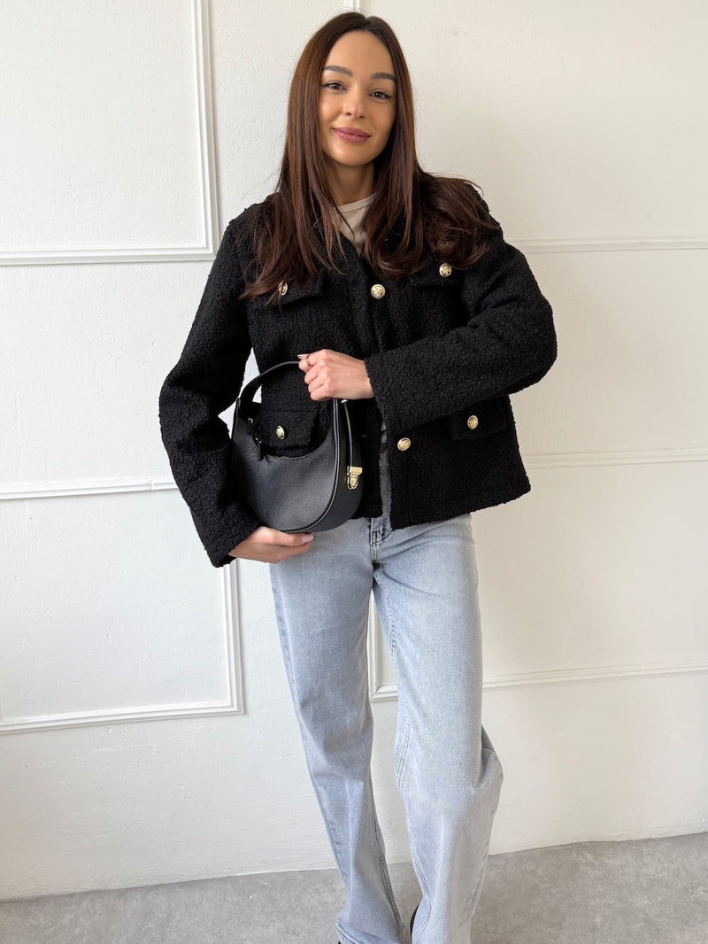 ČIERNA BUNDIČKA LULU