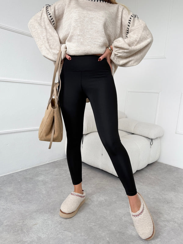 ČIERNE LEGÍNY ANGELA